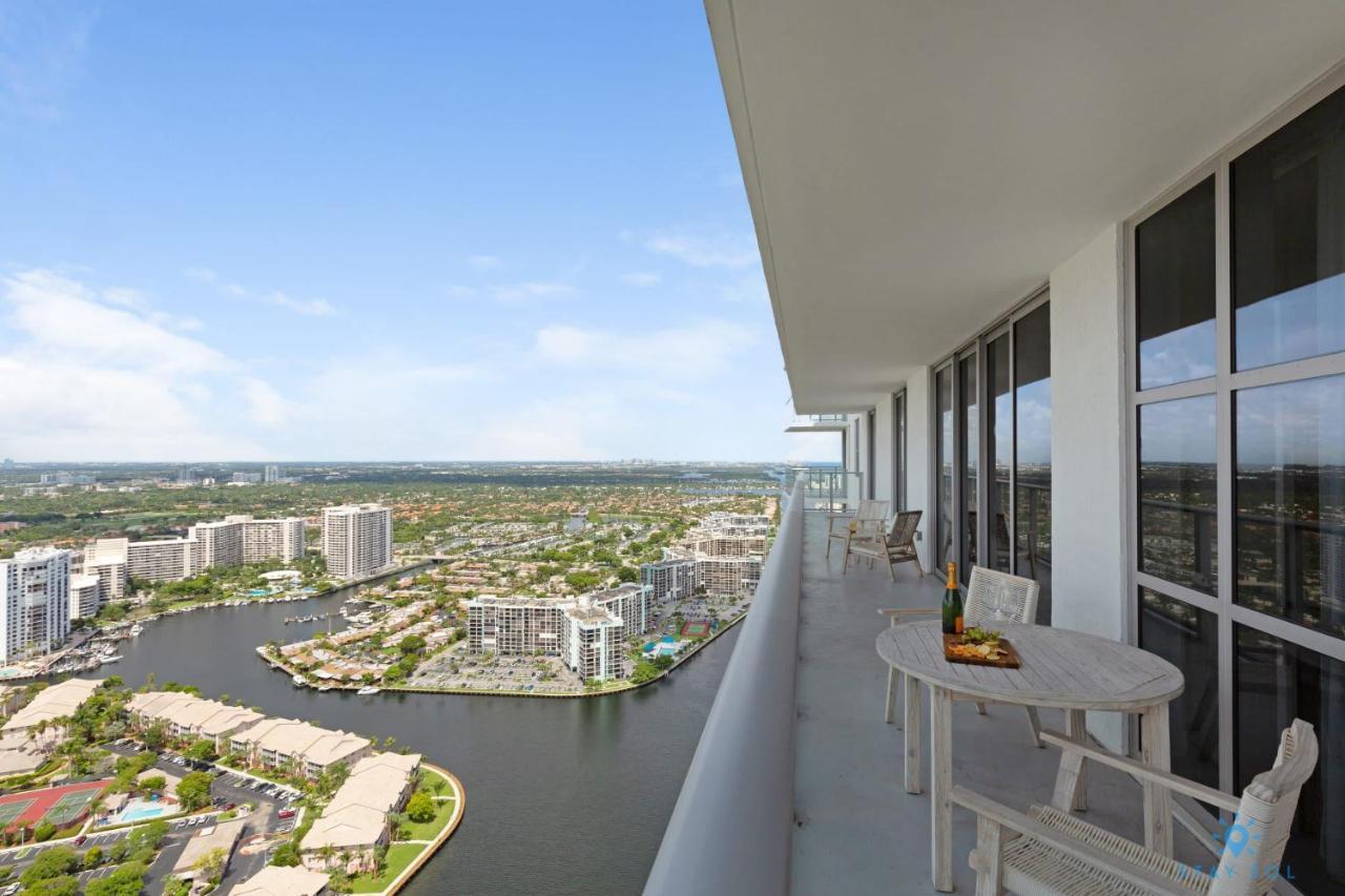 5 Amenities Luxury 3 Bedroom Front Intercostal View Hollywood Luaran gambar