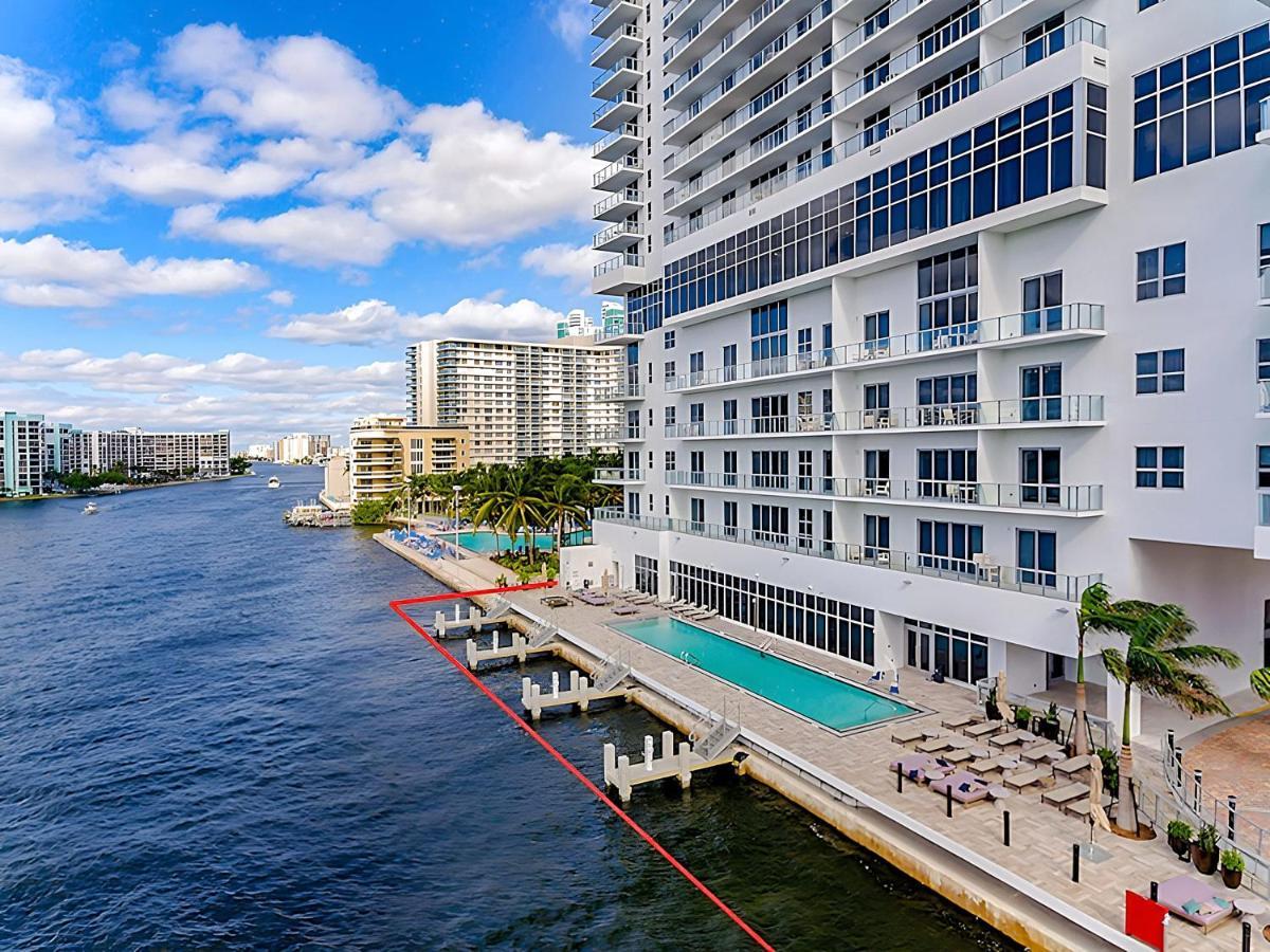 5 Amenities Luxury 3 Bedroom Front Intercostal View Hollywood Luaran gambar